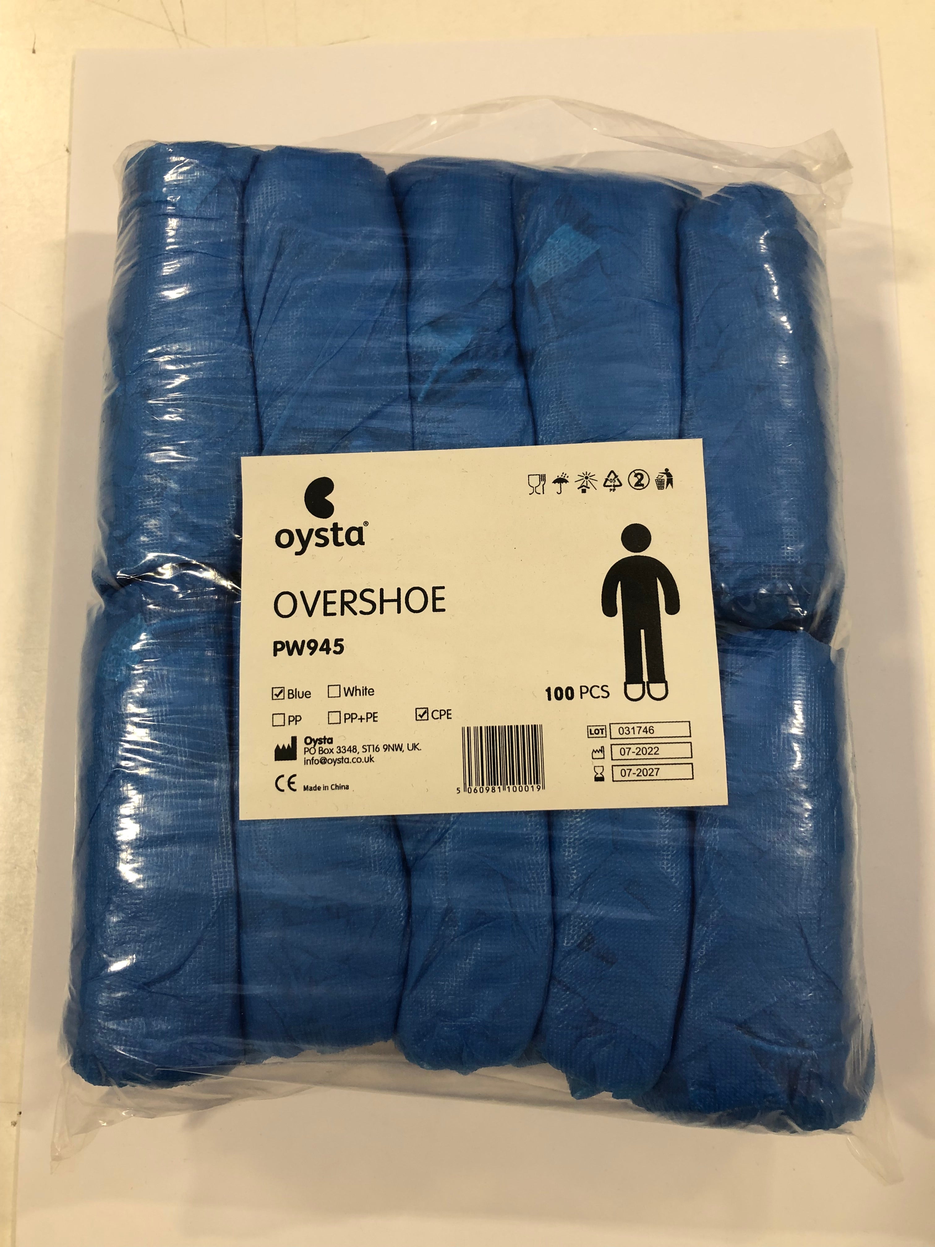 Basic Blue Plastic Overshoes Pack of 100pcs (50 Pairs) Carpet Protection VP0118